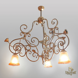 Luxusn� svietidl� a svietniky: Spojenie elegancie, kvality a trad�cie (03/2025)                              